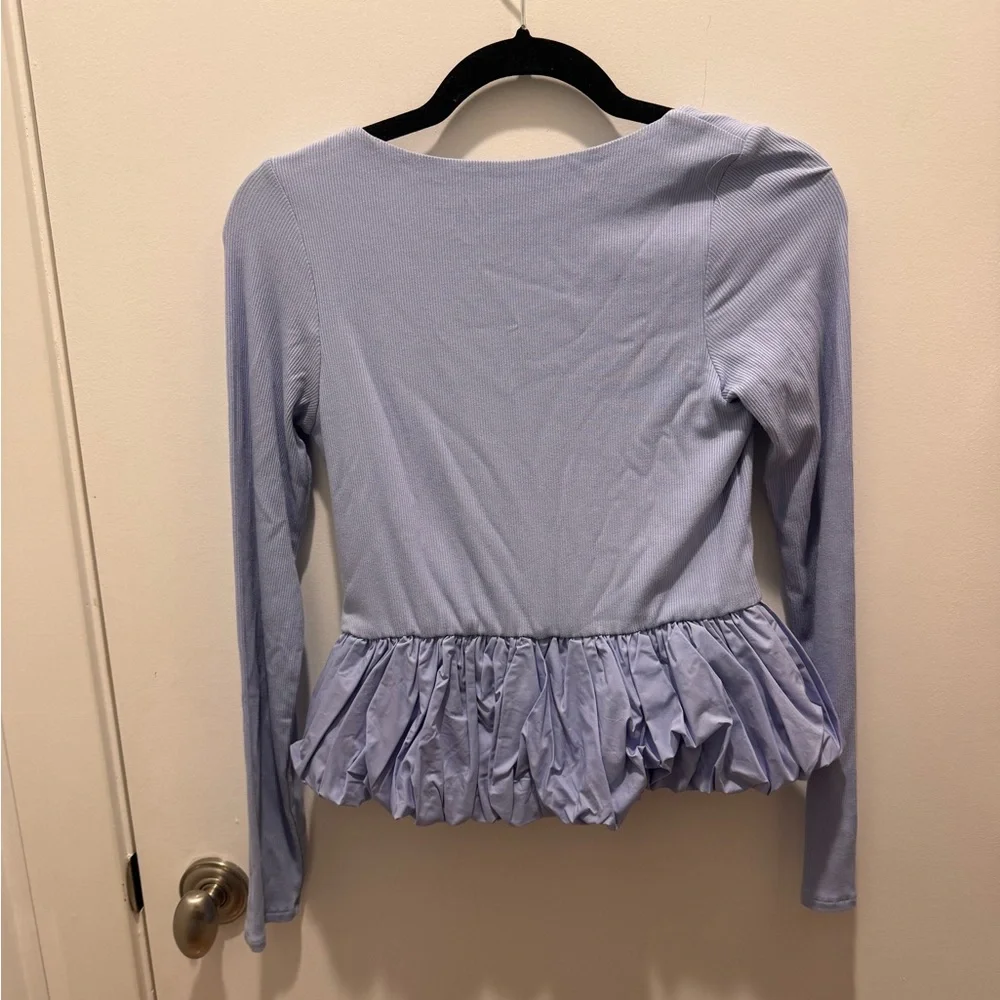 NWOT ASTR Bubble Peplum Top Periwinkle Blue Size Medium - Picture 3 of 6